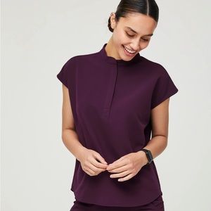 Woman’s Figs Nursing Scrubs